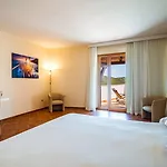 Dp - Sardinia فندق 4*