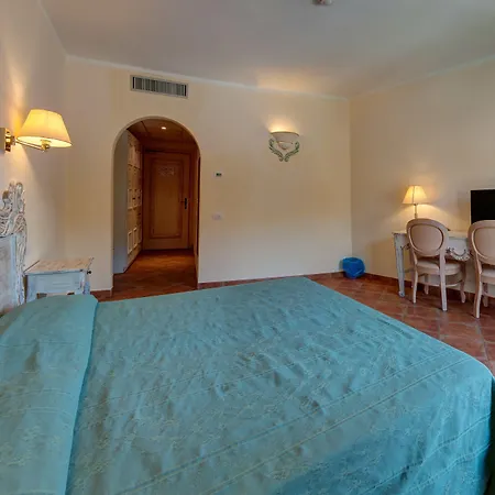 Dp - Sardinia Hotel